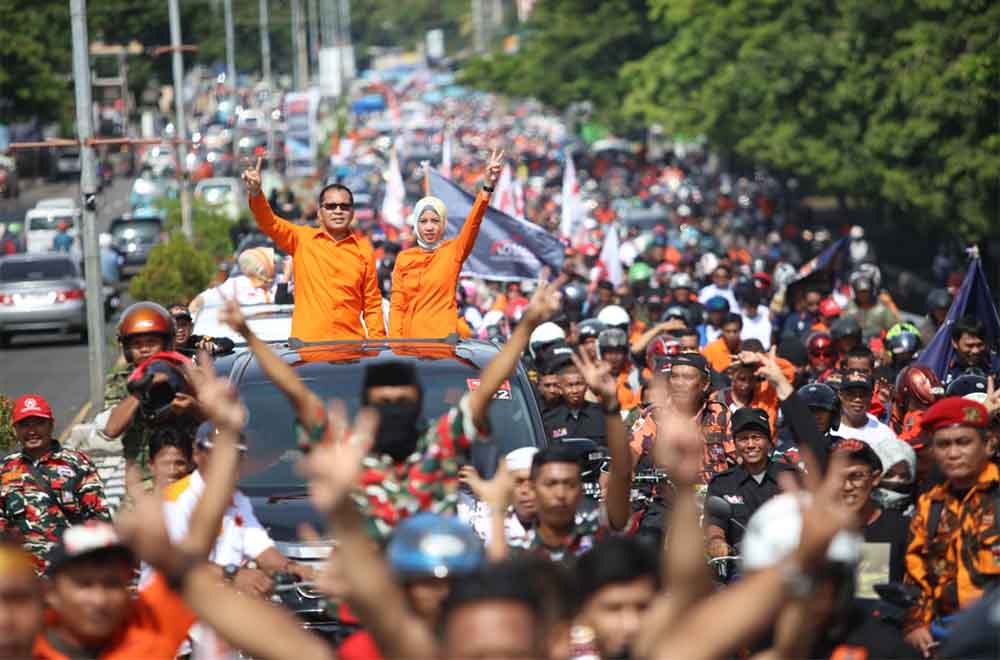 KPU Dikepung Ratusan Ribu Simpatisan DIAmi