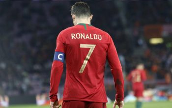 Cristiano Ronaldo disambut Pendukung Juventus 3 Cristiano Ronaldo
