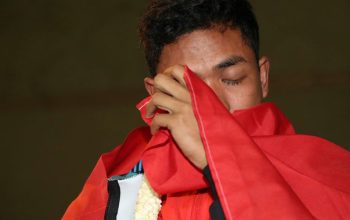 Semobil dengan Menpora, Zohri Teteskan Airmata Bahagia