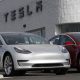 Pabrik Mobil Listrik Tesla Inc Kembali Merugi