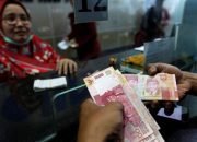 Pakar Ekonomi: Cukup Sulit Mengembalikan Rupiah di bawah Level Rp14.000