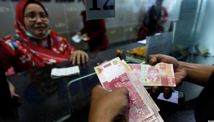 Pakar Ekonomi: Cukup Sulit Mengembalikan Rupiah di bawah Level Rp14.000