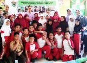 Dekan FKM Unhas Ajak Siswa SD Konsumsi Makanan Halalan Toyyiban