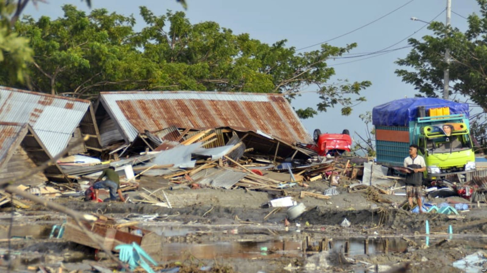 Tsunami di Palu Sulawesi Tengah meluluhlantakkan kawasan permukiman