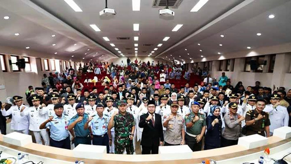 Wali Kota Makassar Lantik 15 Camat dan Pejabat Perusda