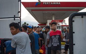 Warga Parigi Moutong Berharap Listrik dan Komunikasi Segera Pulih Pasca Gempa 5 Warga Parigi Moutong Berharap Listrik dan Komunikasi Segera Pulih