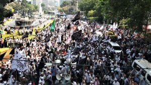 Pembakaran Bendera Berkalimat Tauhid Terus Menuai Kontroversi