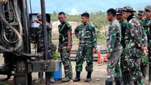 TNI Lakukan Pencarian Titik Mata Air di Petobo, Palu