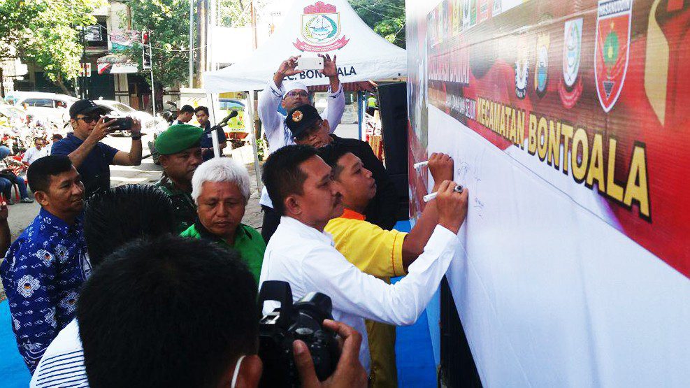 Tripika Bontoala Deklarasi Pemilu Damai 2019 Tripika Bontoala Deklarasi Pemilu Damai 2019