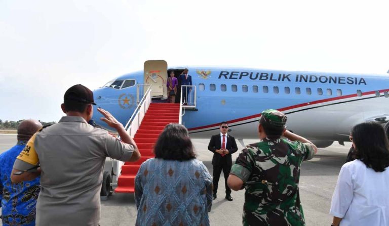 Lanjutkan Kunjungan Kerja, Presiden Jokowi Bertolak ke Papua Nugini Hadiri KTT APEC 4 KTT APEC
