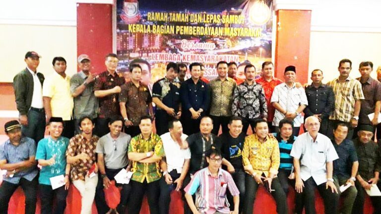 Iskandar Lewa Menahan Haru saat Lepas Sambut BPM Makassar