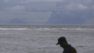 Cuaca Buruk Upaya Inspeksi Tsunami di Selat Sunda