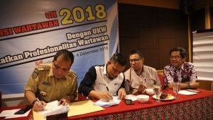 Resmikan UKW PWI Sulsel, Danny Ajak Media Netral Perangi Hoax
