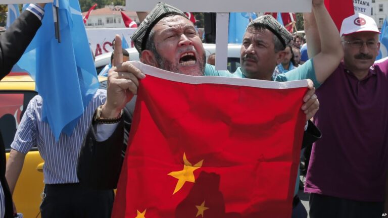 Diamnya Pemimpin Dunia Islam, Akibat Umat Islam Tak Punya Pelindung 7 Masika ICMI Mengutuk Tindakan Kekerasan Muslim Uighur