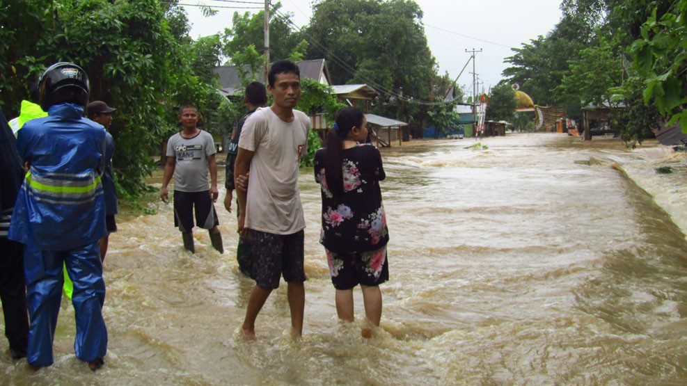 Banjir Rendam Markas Yonif Para Raider 433/Julu Siri Hingga 1 Meter