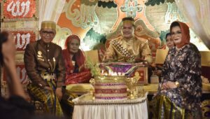 Mappaccing putera Gubernur berjalan lancar dan khidmat
