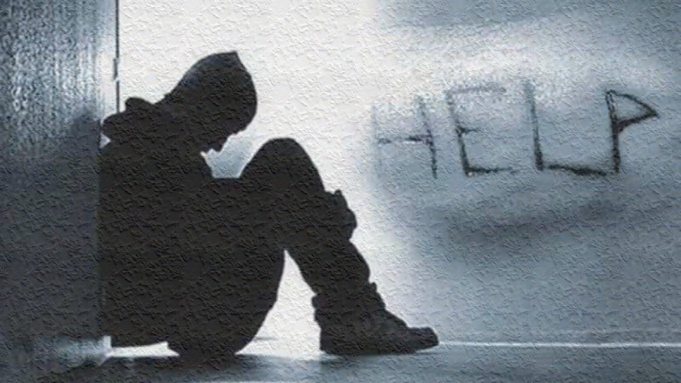 Kenali Faktor dan Bantu Cegah Bunuh Diri pada Remaja