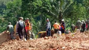 Update Longsor Sukabumi : 31 Meninggal, 2 Masih Hilang