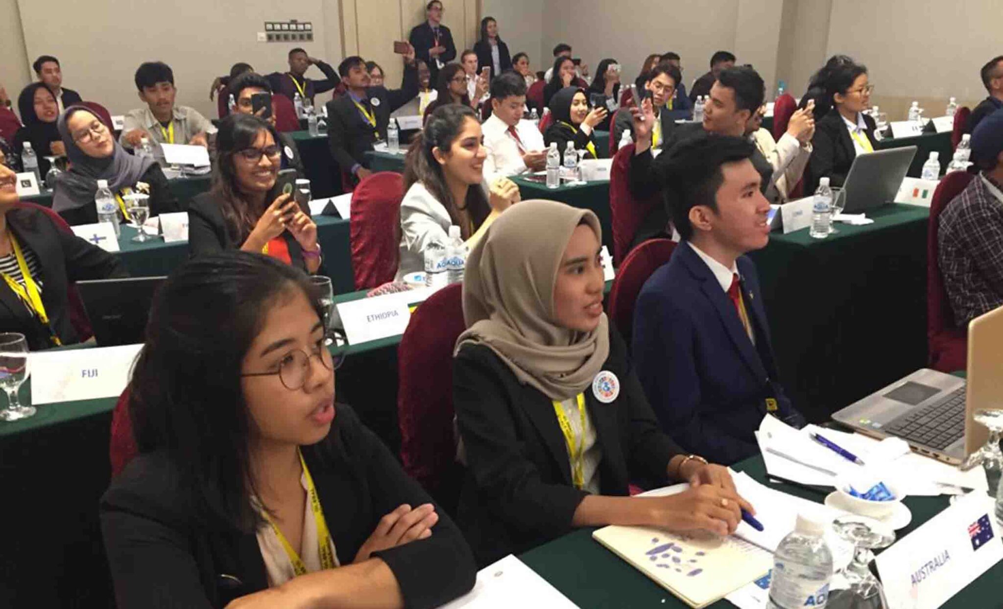 Mahasiswa FKM Unhas scaled