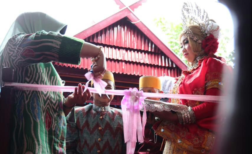 Rumah Adat Sanggar Siang 2