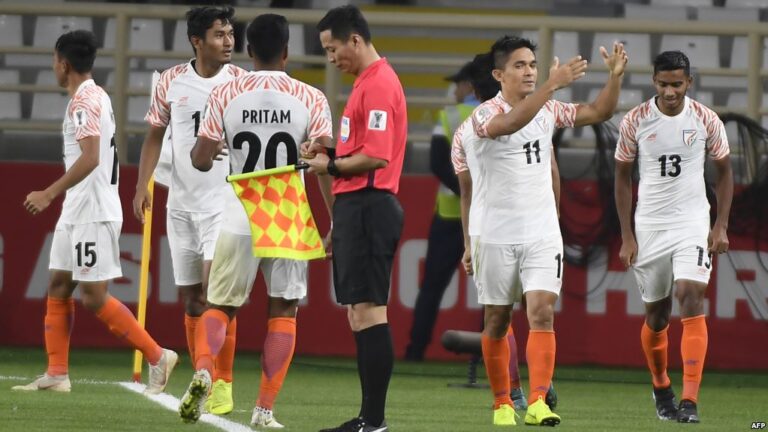 Piala Asia: Kapten Timnas India Lampaui Jumlah Gol Messi 4 Sunil Chhetri