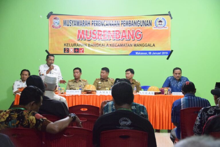 Kepala BPM Makassar Kembali Hadiri Musrenbang Kelurahan di Kecamatan Manggala 5 WhatsApp Image 2019 01 08 at 21.56.12