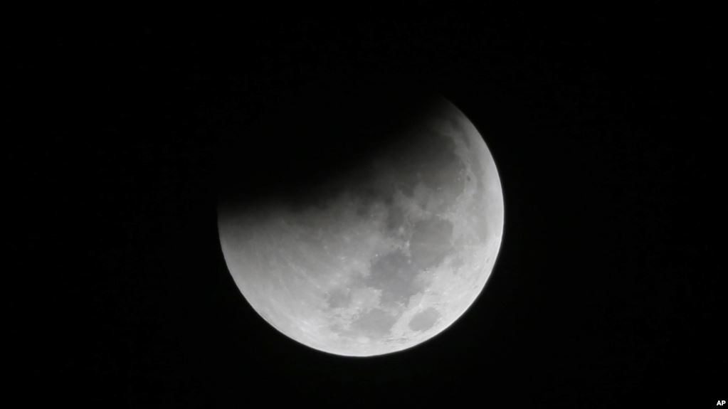 gerhana bulan total
