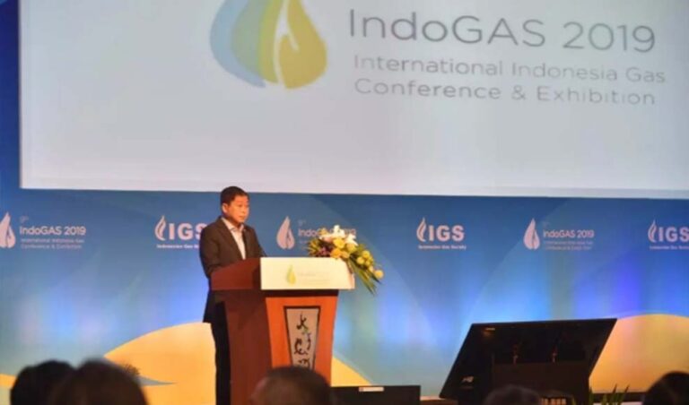 Menteri ESDM Dorong Industri Gas Agar Lebih Kompetitif 5 Menteri ESDM 1