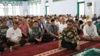 Nurdin Abdullah Gembira,  Jumat Ibadah di Masjid Kantor Gubernur Penuh