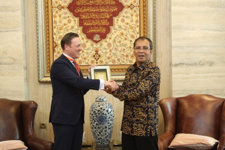 Belanda Godok Kerjasama 10 Top Investasi Milik Pemerintah Kota Makassar 3 Pemerintah Kota Makassar