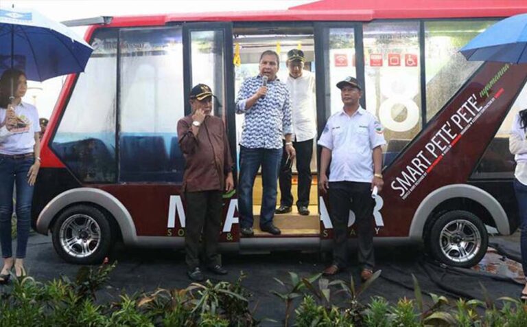 Wali Kota Makassar Bersyukur Pete-Pete Smart Disetujui 1 Pete Pete Smart