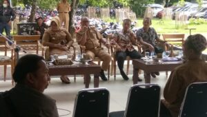 Masyarakat Antusias Mengikuti Lelang 15 Unit Randis