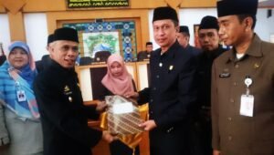 Dewan Kritisi PAD Tidak Maksimal