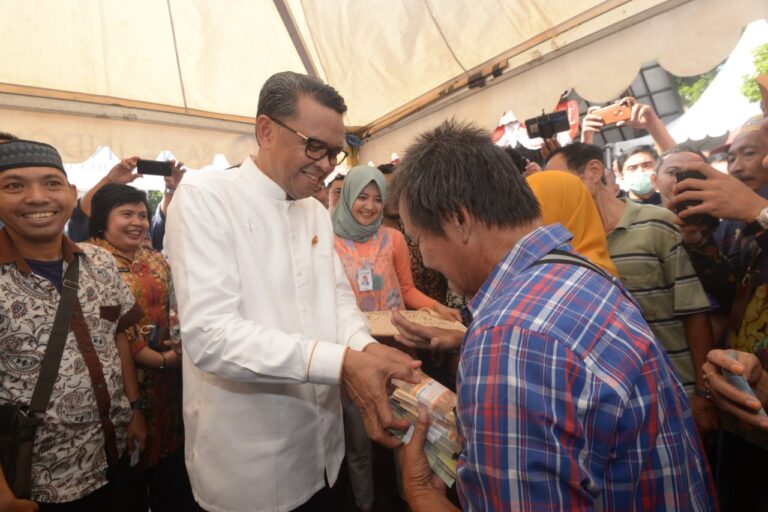 Siapkan Rp 5,7 Triliun, 33 Bank Siap Layani Penukaran Uang 5 Gubernur Sulsel