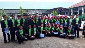 109 Siswa/Siswi MTs/MA Darussalam Anrong Appaka Mengikuti Penamatan