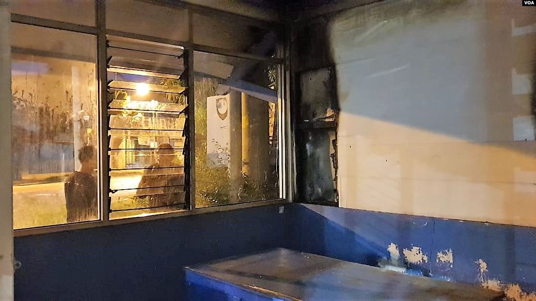 Markas Brimob Purwokerto Diserang hingga Pos Polisi Solo Terbakar