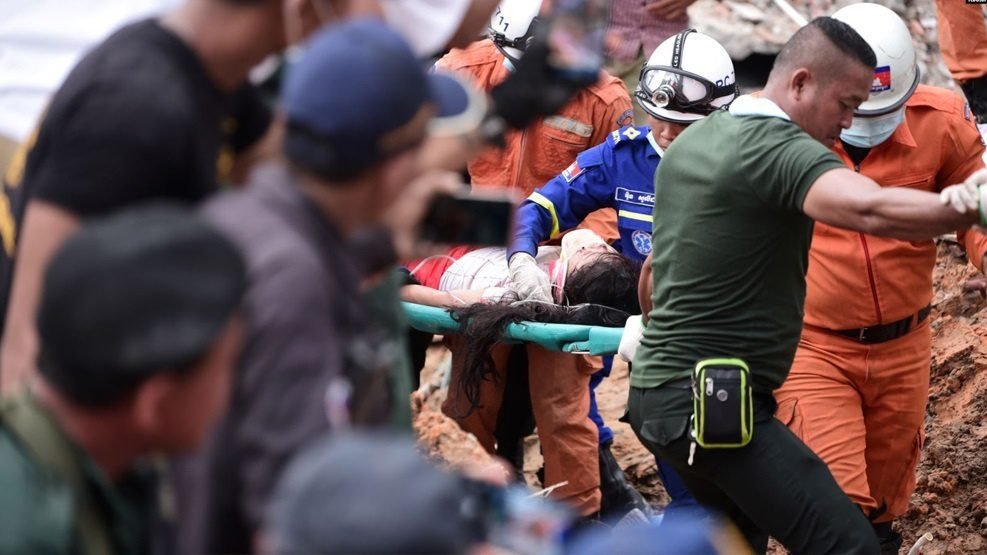 4 Warga China Jadi Tersangka Terkait Runtuhnya Sebuah Gedung di Kamboja