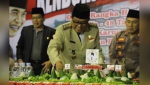 Haul ke 49, Pemkot Blitar Gelar Kenduri 1.000 Tumpeng