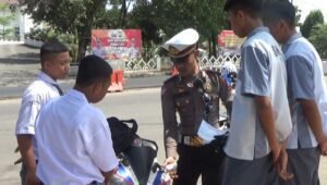 Operasi Gabungan Penunggak Pajak, Puluhan Kendaraan Ditilang
