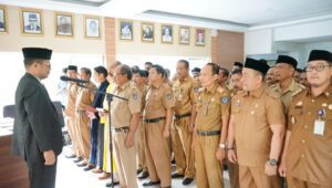 Pelantikan 71 Kepsek, None: Kinerja Akan Terus Diawasi