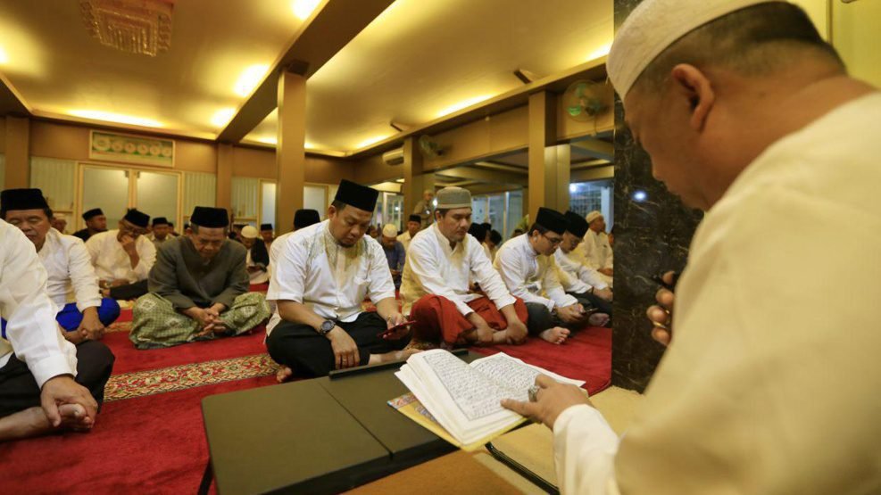 Pj Wali Kota Iqbal Luncurkan Program Jumat Beribadah