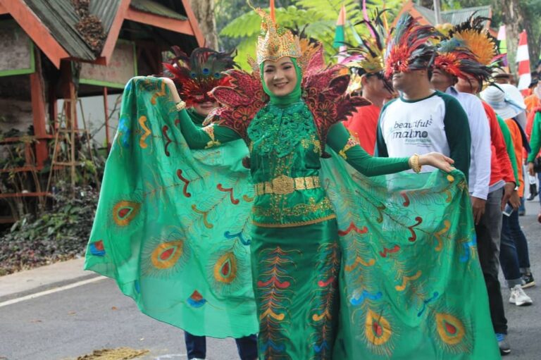 65321890_699579013837864_4446930134437001509_n