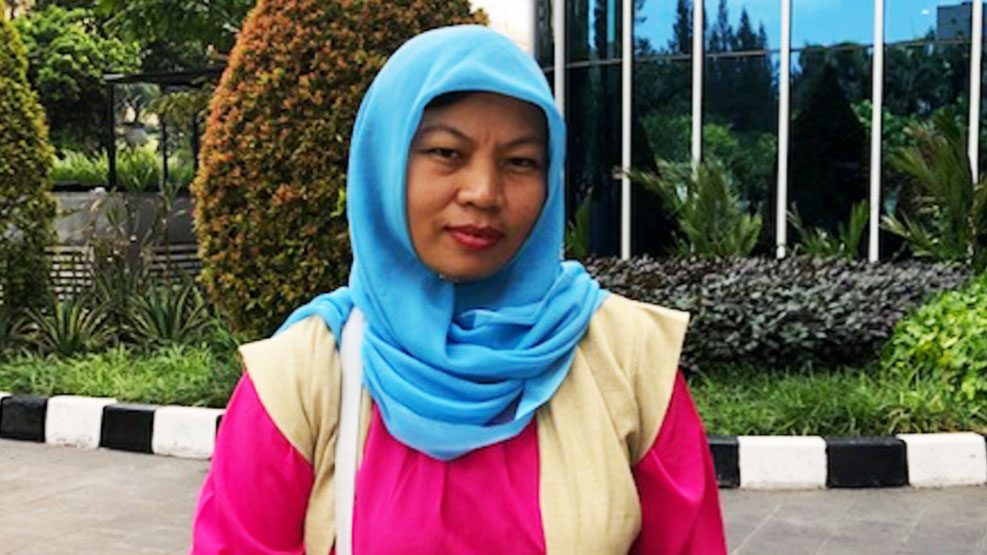 Baiq Nuril Maknun, setelah melakukan wawancara dengan VOA di Jakarta