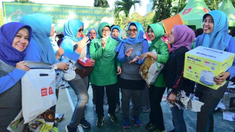 Lies F Nurdin Ajak Organisasi Wanita Sulsel Bersatu Bantu Masyarakat