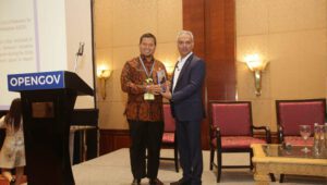 PJ Wali Kota Makassar dianugrahi Penghargaan Recognition of Excellence