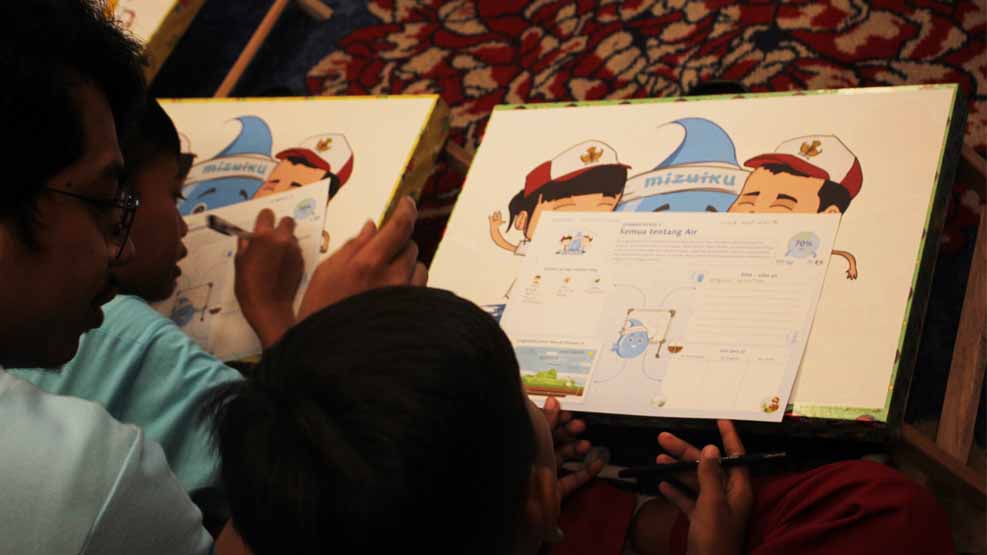 Suntory Garuda Beverage Luncurkan Program Pendidikan Air “Mizuiku” 2 Suntory luncurkan Mizuiku, program edukasi pelestarian air bersih berkelanjutan, bagi ribuan anak-anak sekolah dasar di Indonesia