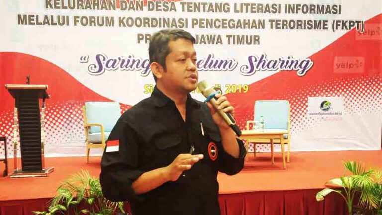 Perangkat Desa di Jatim Diberikan Pemahaman Bahaya Internet dalam Terorisme 1 Perangkat Desa di Jatim Diberikan Pemahaman Bahaya Internet dalam Terorisme