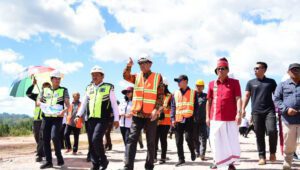 Desember Bandara Buntu Kuni Sudah Bisa di Operasikan