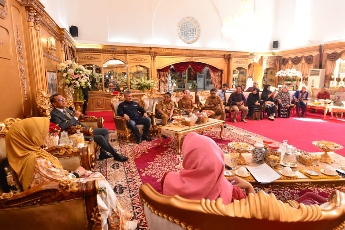 Gubernur Sulawesi Selatan2