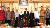 Gubernur Terima Dokumen Caleg Terpilih DPRD Sulsel